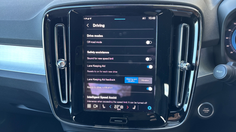 Volvo XC40 2.0 B3P Core 5dr Auto Petrol Estate